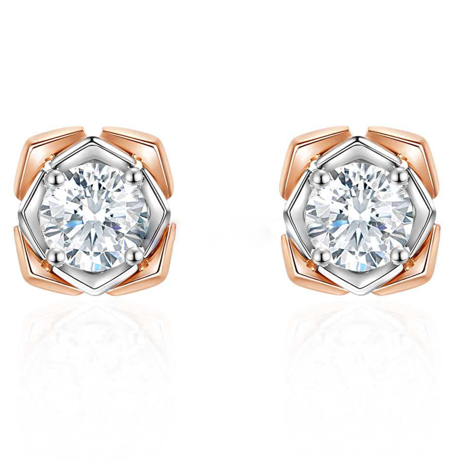 Round Moissanite Flower Stud Earrings In 14K Gold for Wife, Mother, Daughter
