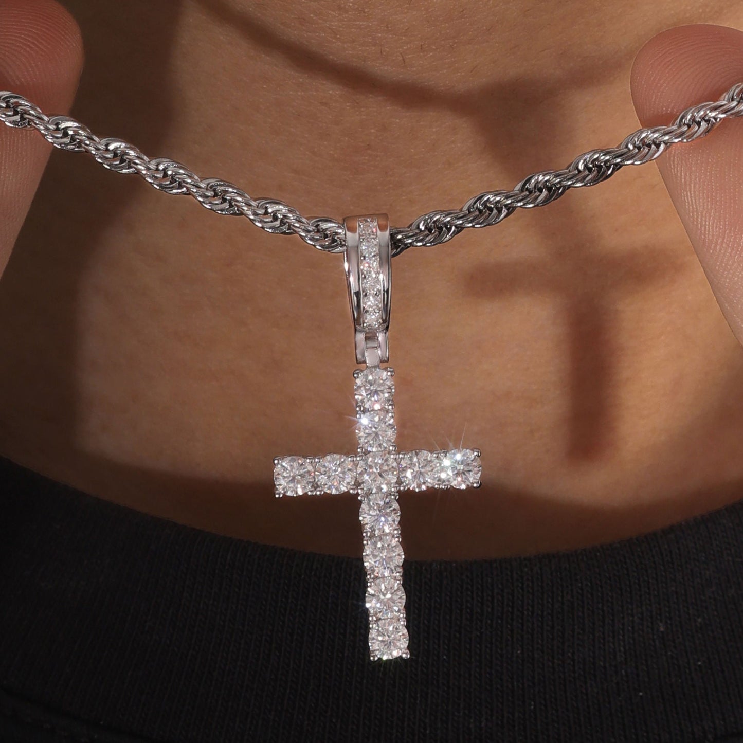 Iced Out Round Cut Moissanite Hip Hip Cross Pendant For Men & Women Rapper Charm Jewelry