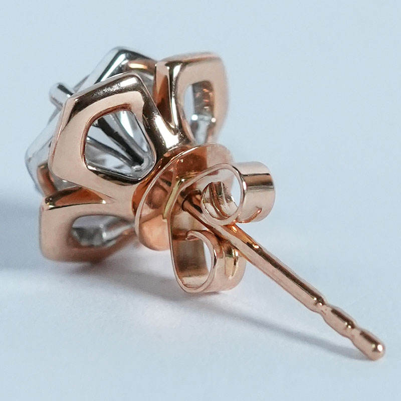 Round Moissanite Flower Stud Earrings In 14K Gold for Wife, Mother, Daughter