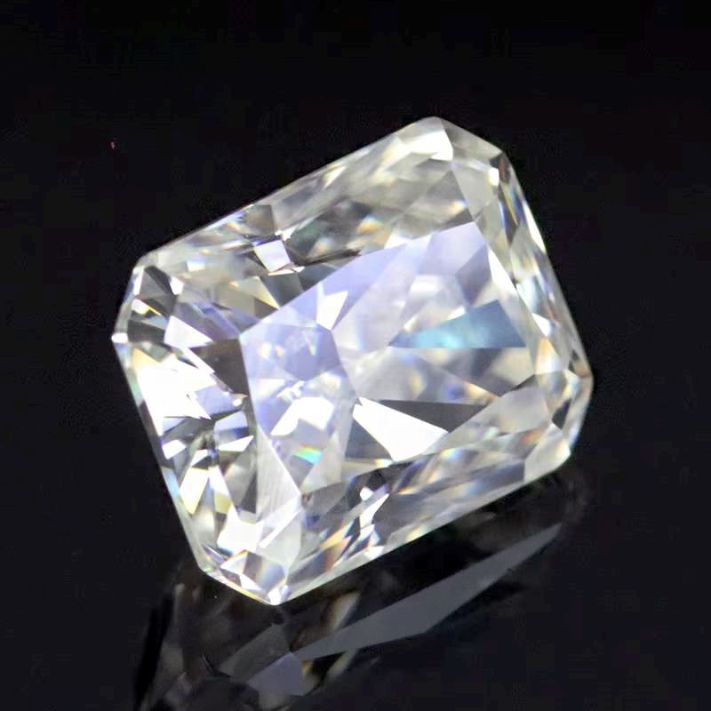 VVS1 7.00 Carat Radiant Cut Moissanite Loose Stone For Wedding Engagement Jewelry Ring, Pendant Earring ETC