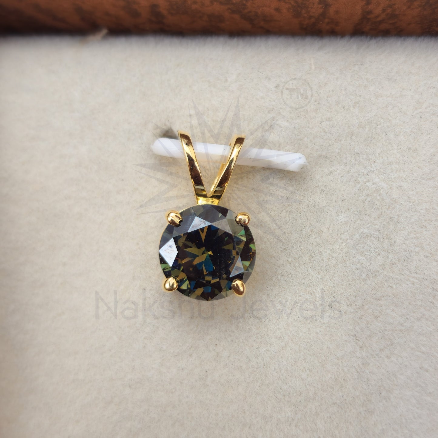 Greenish Round Moissanite Solitaire Wedding Pendant For Her
