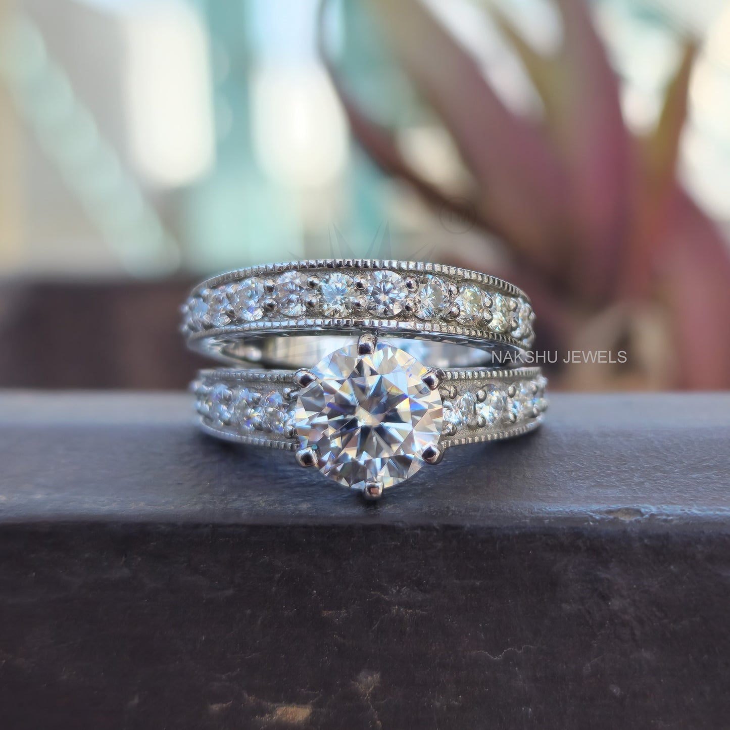 Brilliant Round Moissanite Milgrain Bridal Set