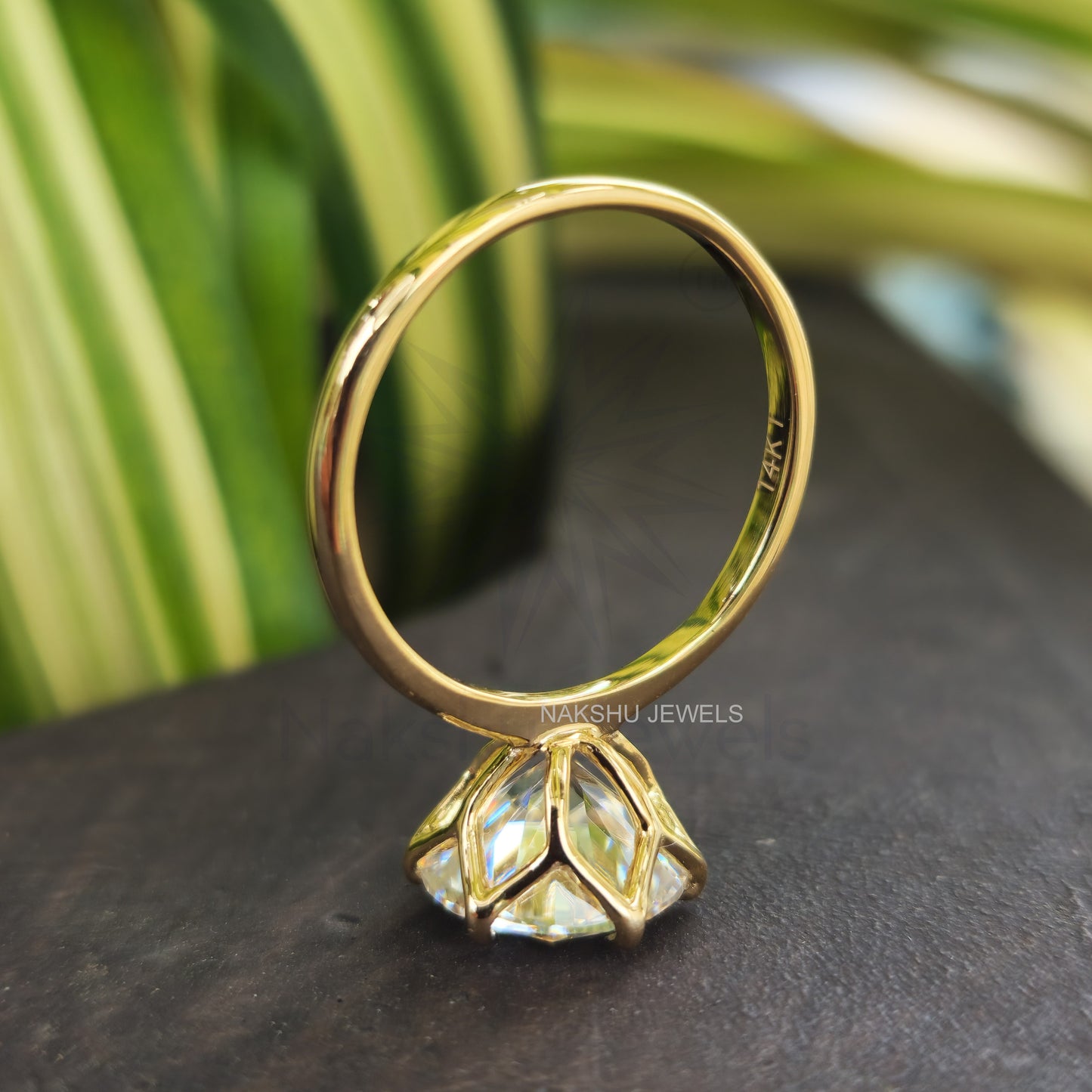 Brilliant Round Cut Moissanite Solitaire Engagement Ring