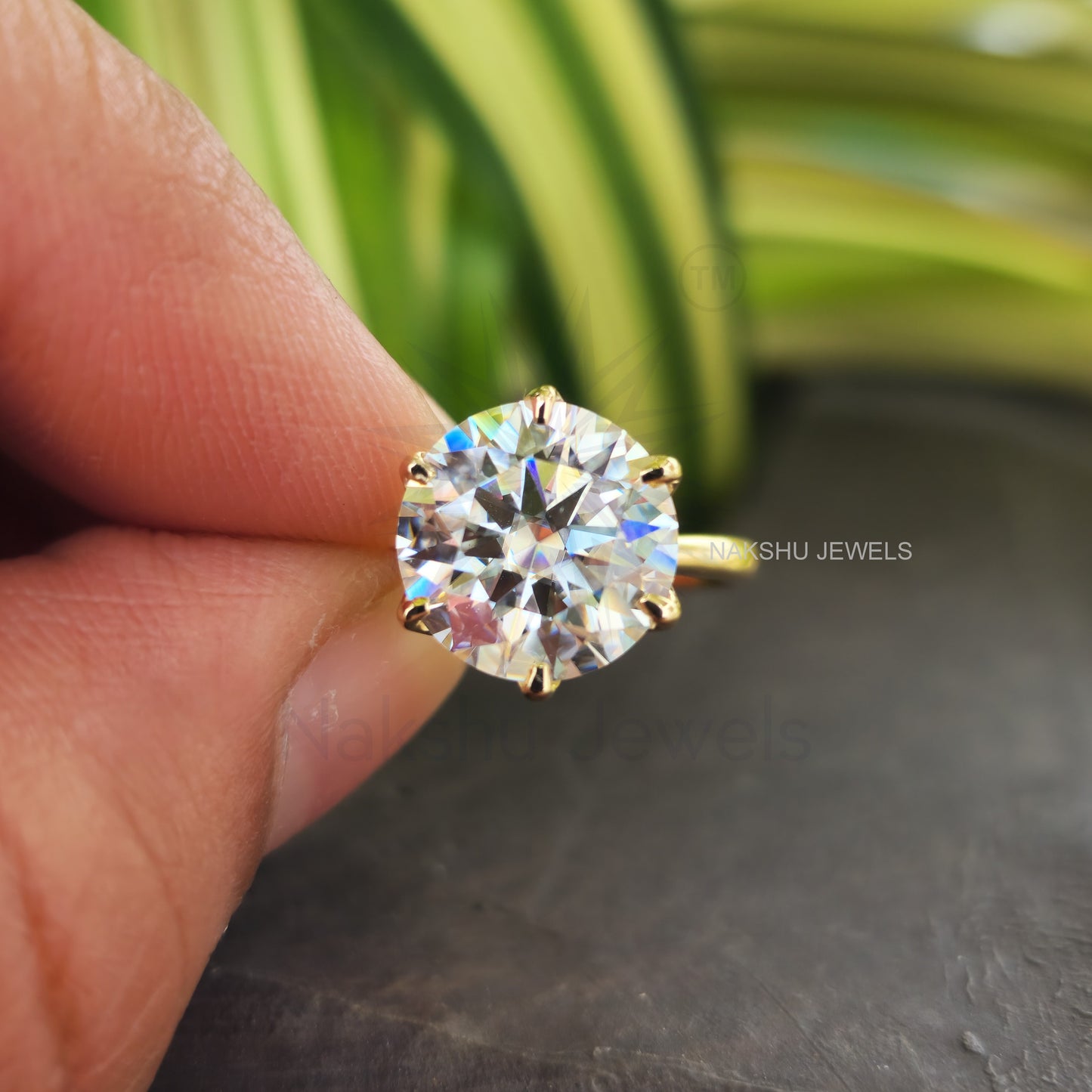 Brilliant Round Cut Moissanite Solitaire Engagement Ring
