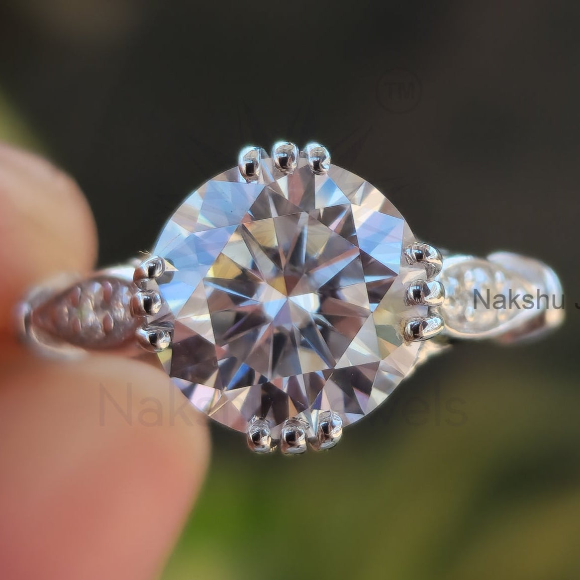 Art Deco Round Cut Moissanite Solitaire Style Engagement Ring