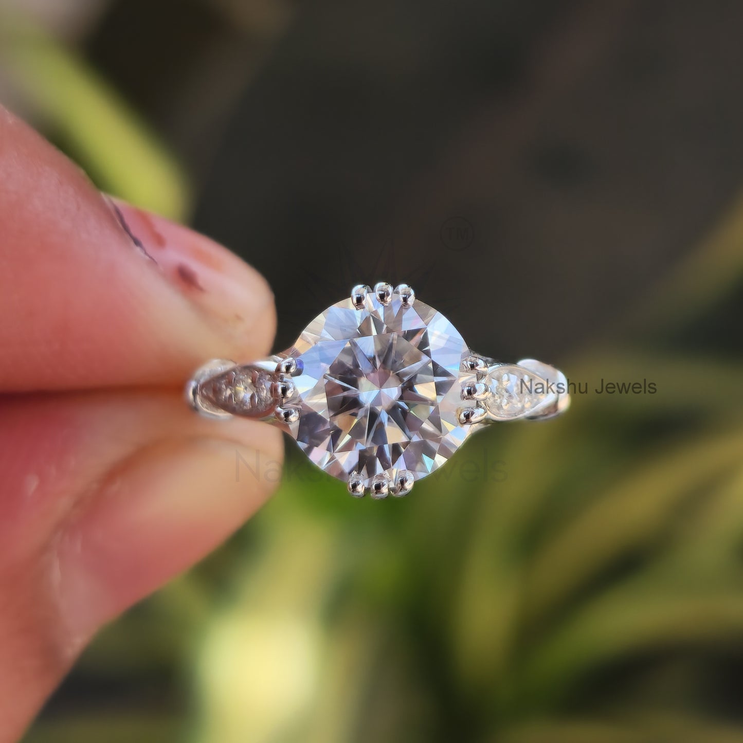 Art Deco Round Cut Moissanite Solitaire Style Engagement Ring