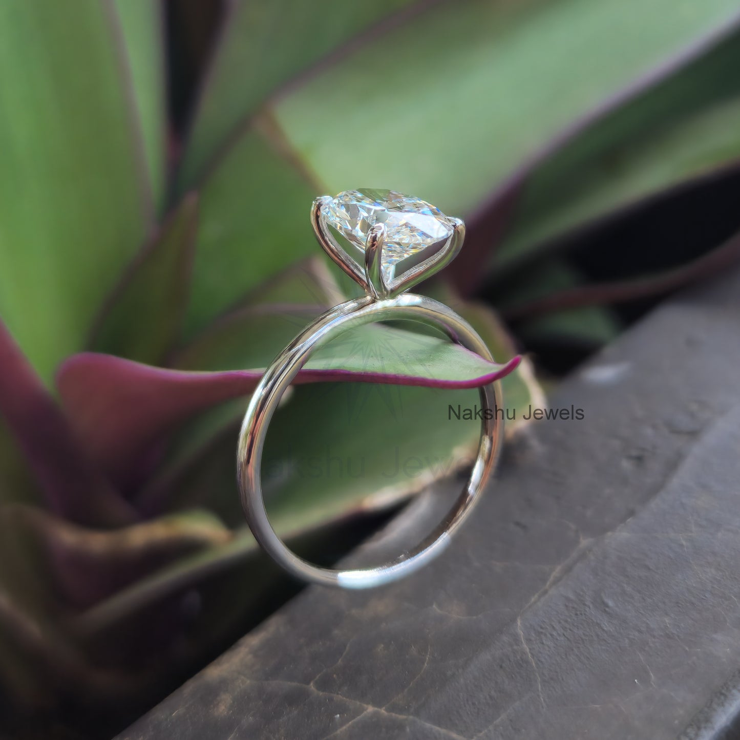 Solitaire Muse Oval Moissanite Engagement Ring for Women