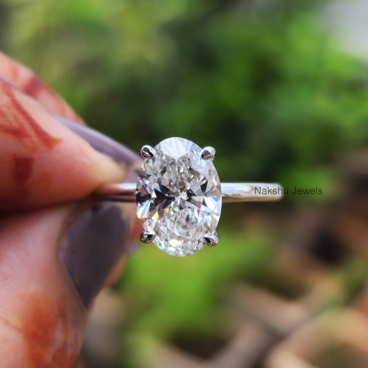 Solitaire Muse Oval Moissanite Engagement Ring for Women