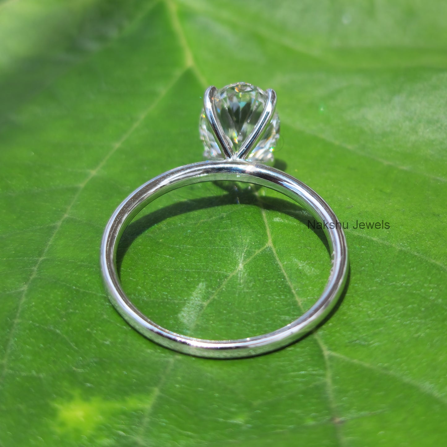 Solitaire Muse Oval Moissanite Engagement Ring for Women