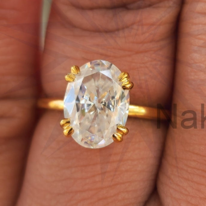 Classic Oval Cut Moissanite Solitaire Engagement Ring