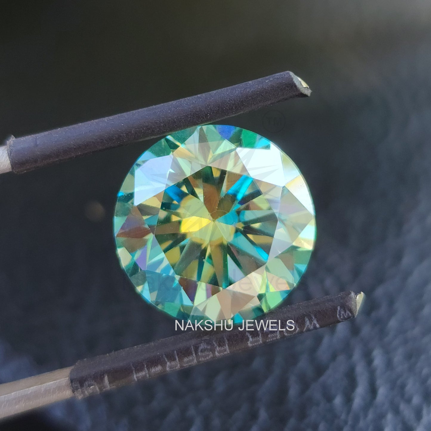 5.00 CT Cyan Blue VVS Round Brilliant Cut Loose Moissanite Diamond