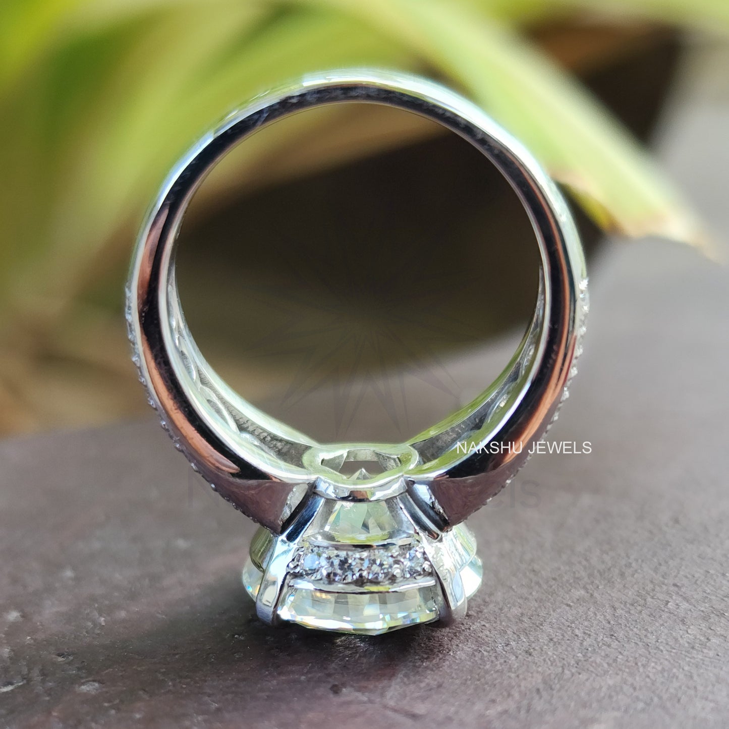 Brilliant Round Cut Moissanite Engagement Ring - Bridal Ring