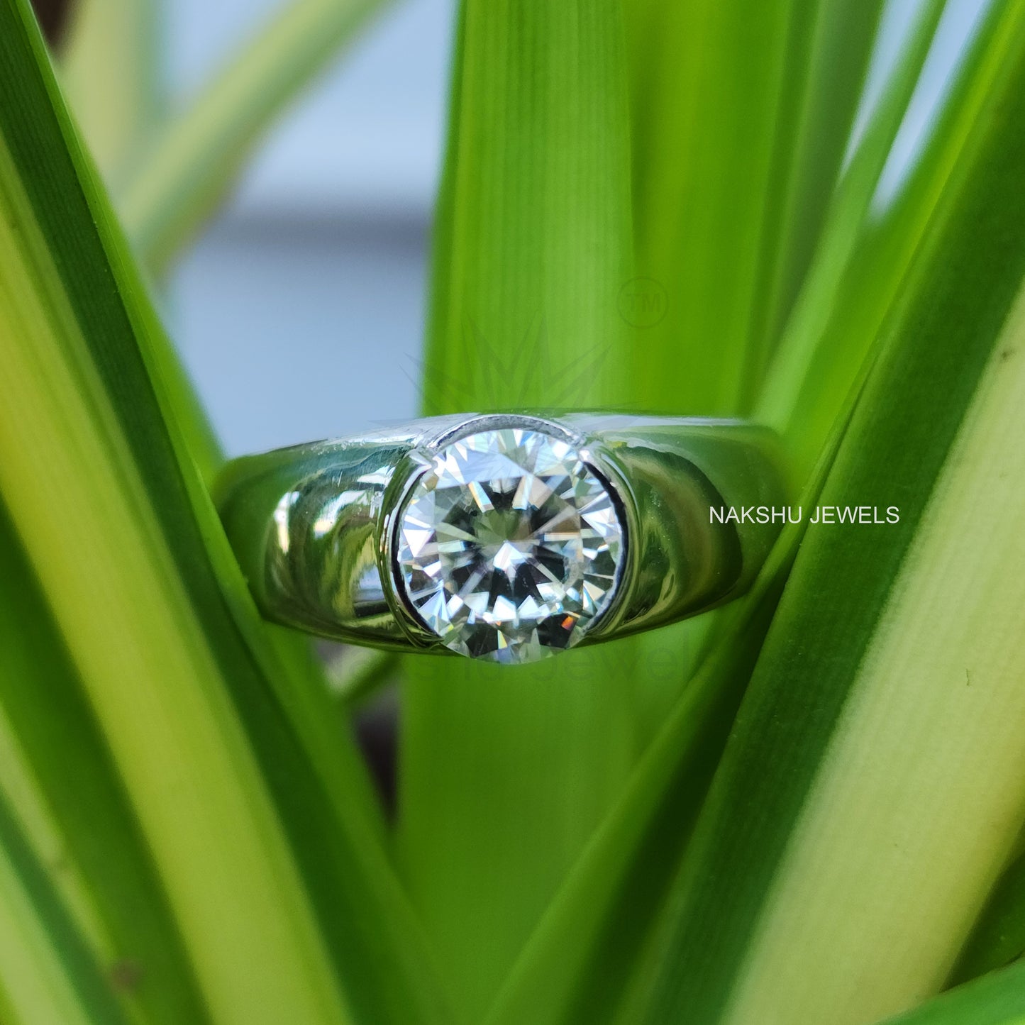 Round Cut Men's Wedding Statement Solitaire Engagement Ring