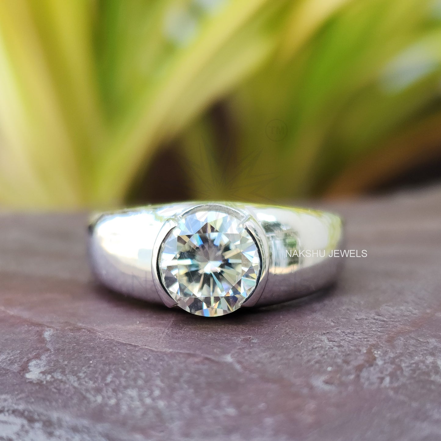 Round Cut Men's Wedding Statement Solitaire Engagement Ring