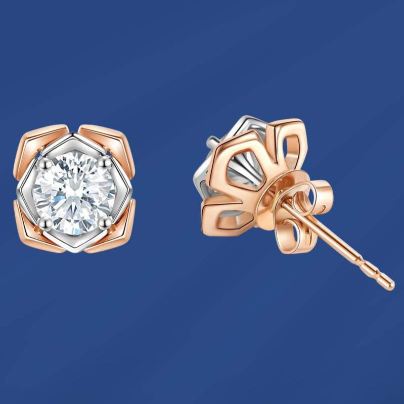 Round Moissanite Flower Stud Earrings In 14K Gold for Wife, Mother, Daughter