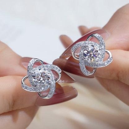 Floral Knot/Infinity Shape Moissanite Elegance Stud Earring In 14K Solid Gold