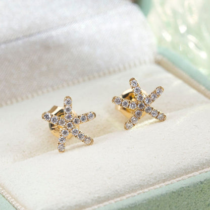 Round Cut Moissanite Starfish Push Back Stud Earring, Best For Gift
