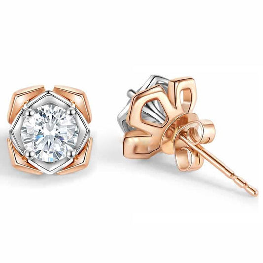 Round Moissanite Flower Stud Earrings In 14K Gold for Wife, Mother, Daughter