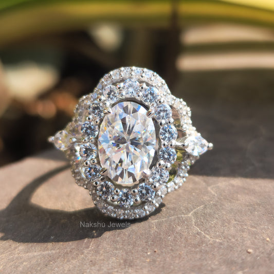 Vintage Oval Cut Halo Moissanite Engagement Ring
