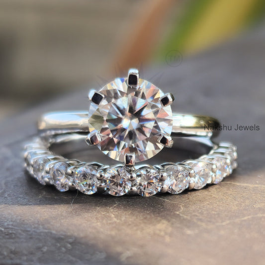 Round Cut Moissanite Wedding Bridal Ring Set For Her