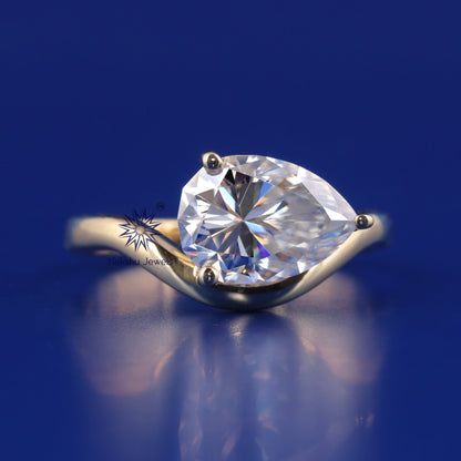 Oval Cut Curved Solitaire Moissanite Engagement Ring