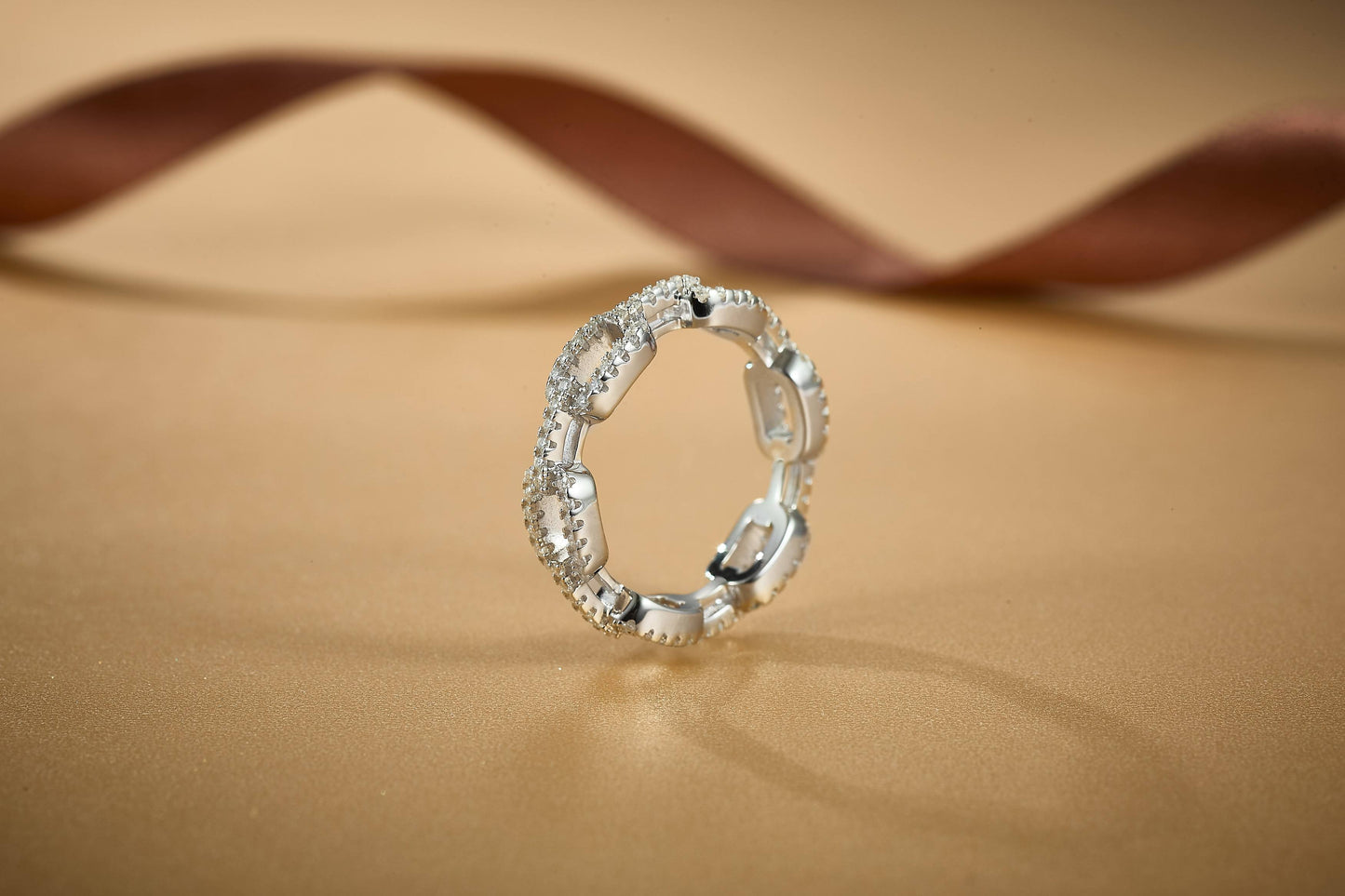 VVS1 Moissanite Iced Out Hip Hop Wedding Cuban Link Ring For Men & Women