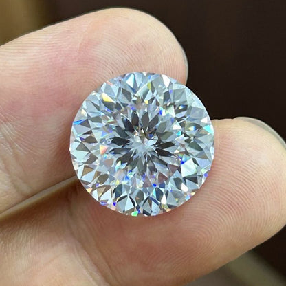 3.50 Carat Round Portuguese Cut Moissanite - Nakshu jewels