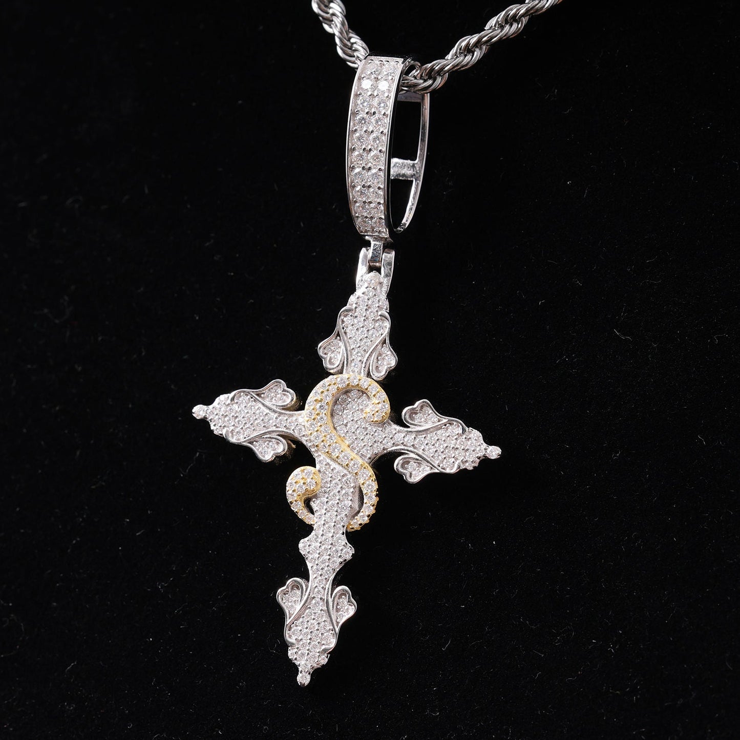 Round Cut Moissanite " S " Name Latter Hip Hop Jesus Cross Pendant Men's Jewelry, Fully Iced Out Jewelry For Rapper