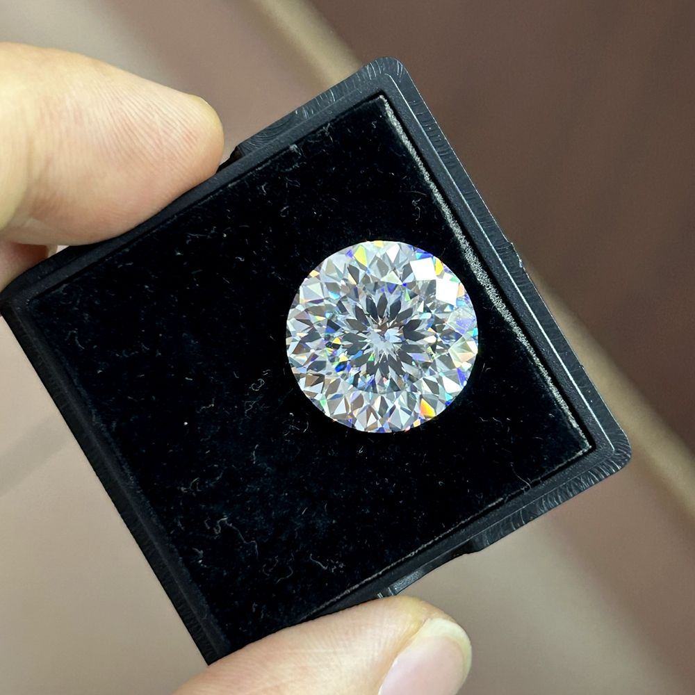 3.50 Carat Round Portuguese Cut Moissanite - Nakshu jewels