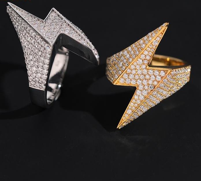 Men's Iced Out Round Cut Moissanite Hip Hop Engagement Ring
