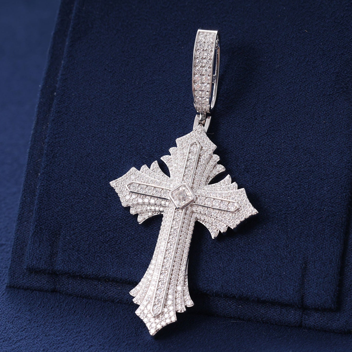 Hip Hop Round Cut Moissanite Jesus Cross Pendant In Fully Iced Out 925 Silver Fine Jewelry For Men, Women and Rapper