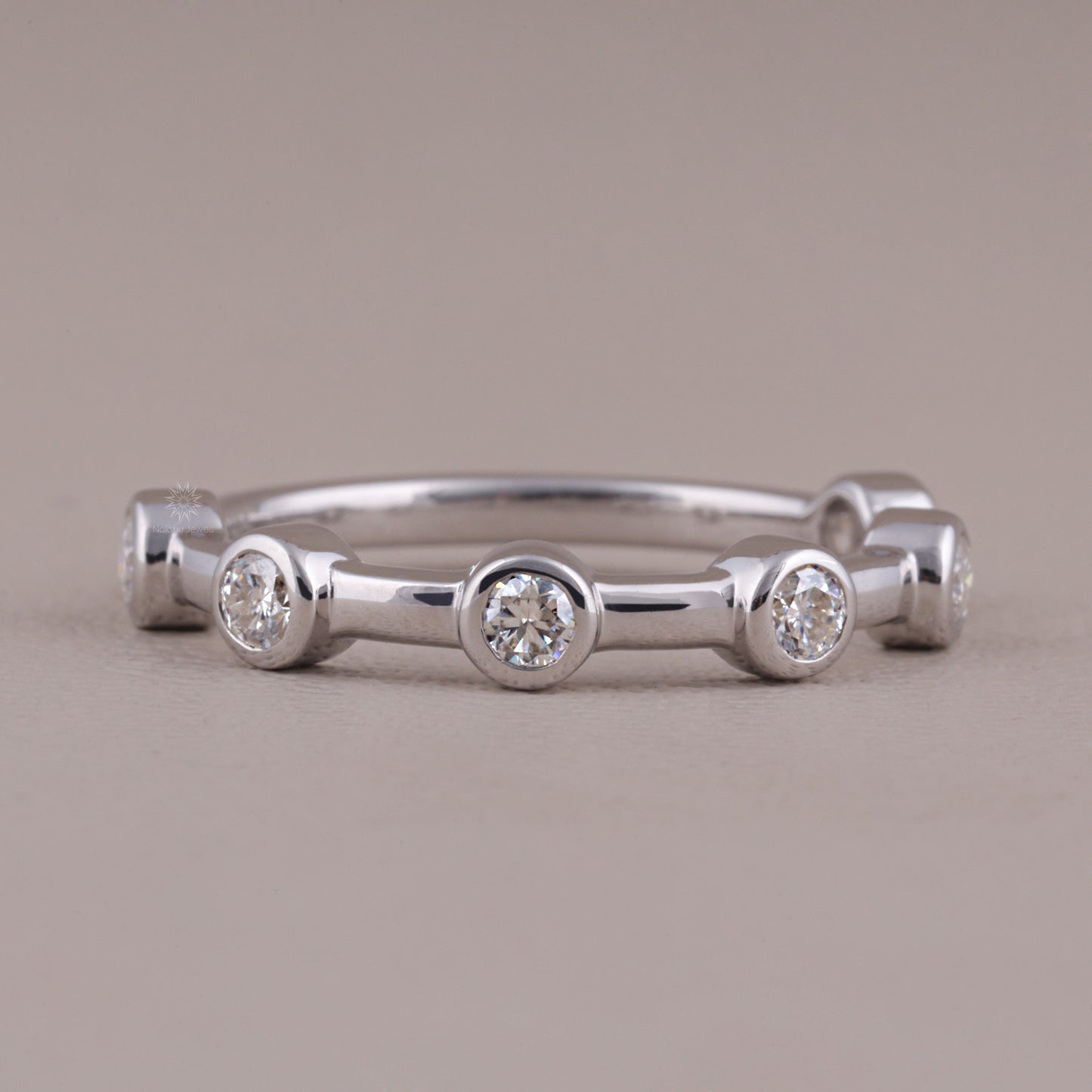 Bezel-Set Moissanite Station Ring with Bar Link Band