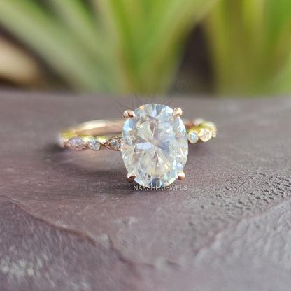 Pretty 2CT Oval and Tiny Round Antique Moissanite Engagement Ring