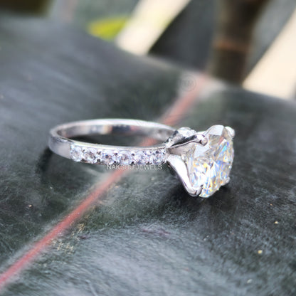 Brilliant Round Cut Moissanite Solitaire Pave Engagement Ring